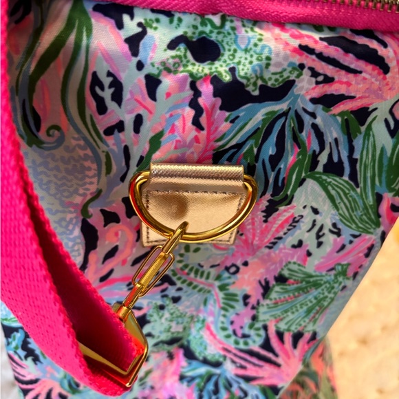 Lilly Pulitzer Cooler NWT - Picture 4 of 12